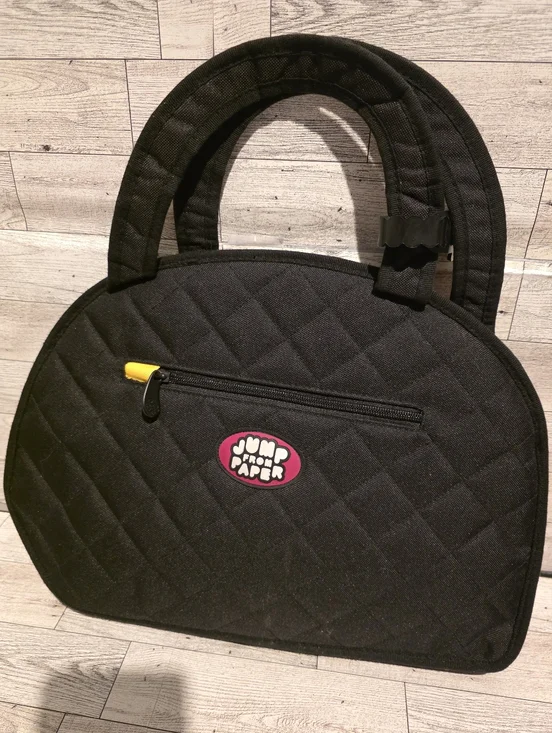 Jump From Paper Red Cartoon-Inspired Women’s Tote Bag with Cream Handles - Picture 2 of 4